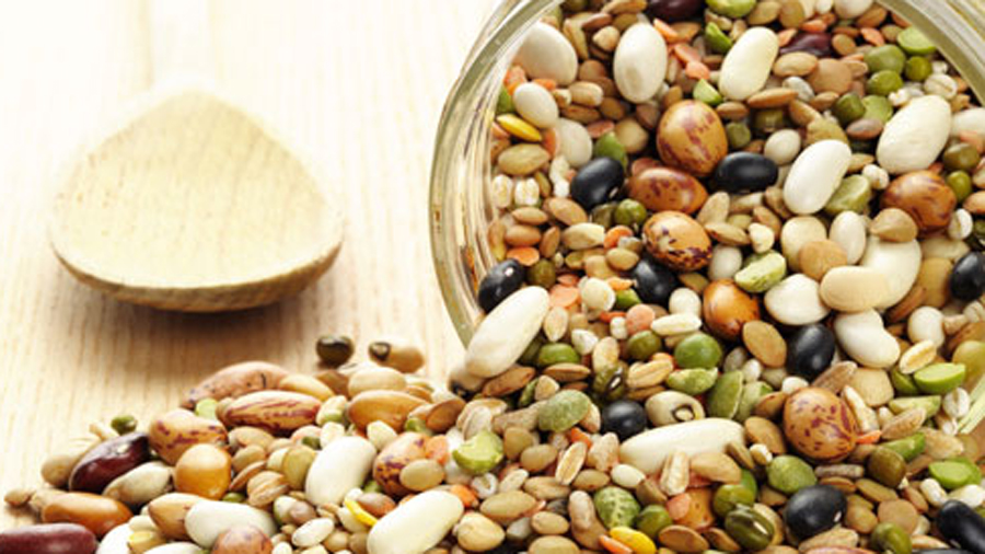 Schale mit Körnerleguminosen