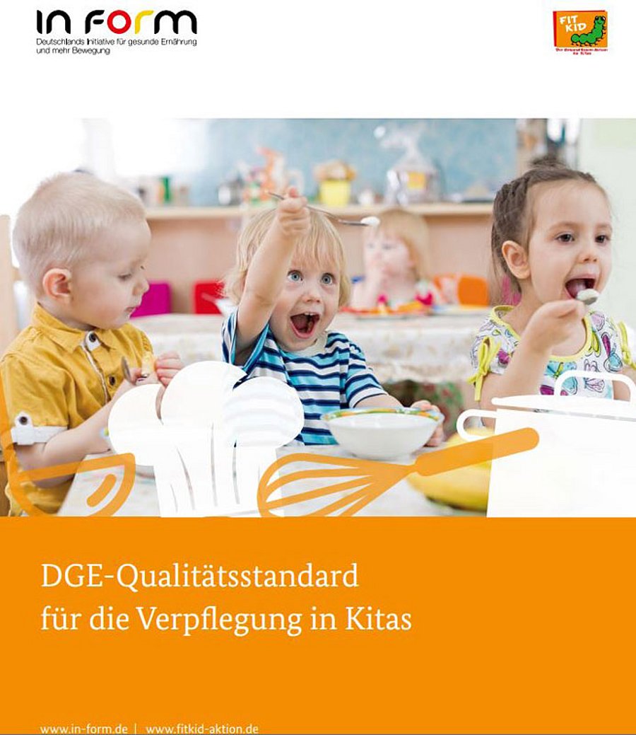 Cover der Broschüre DGE-Qualitätsstandard für die Kitaverpflegung